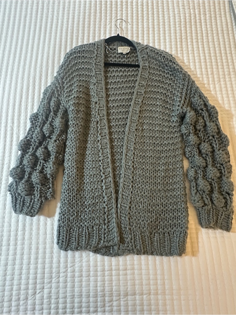 Hayden Los Angeles Women’s M/L Chunky Knit Open Front Cardigan Gray